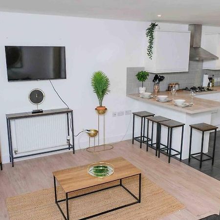 Garden Of Eden 1 Bedroom Flat In Fishponds Bristol Ngoại thất bức ảnh